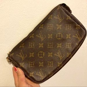 Louis Vuitton Pochette *READ DESCRIPTION*